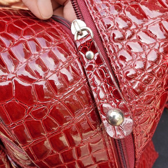 Samantha Brown Travel Bag Carry On Croc Embossed Red Weekender Handles 15x14x9" - Picture 13 of 16